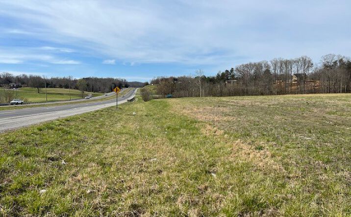 Pictures of Land property located at Cookeville Hwy, Livingston, TN 38570 for sales - image #1