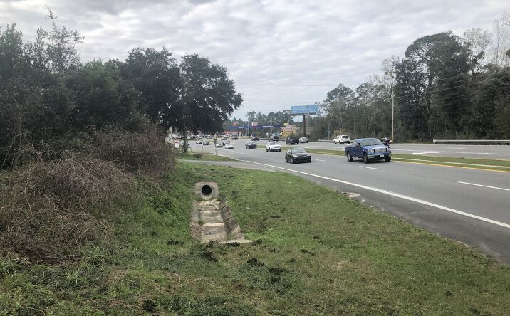 Pictures of Land property located at 3601 Empire St, Milton, FL 32571 for sales - image #1