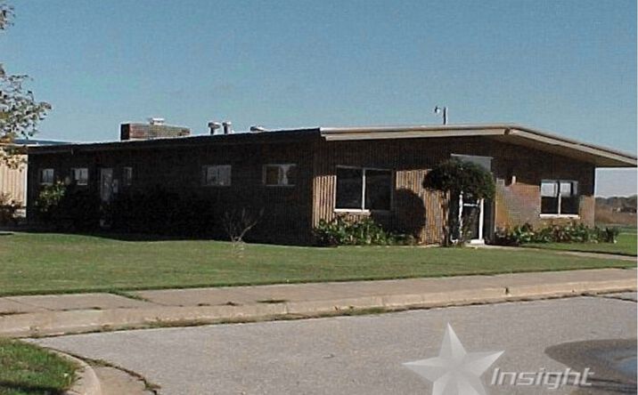 Pictures of Industrial property located at 301 NE 20th St, Lawton, OK 73507 for sales - image #1