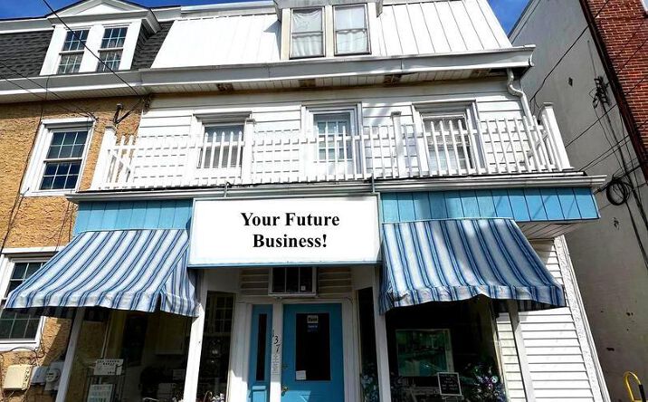 Pictures of Mixed Use property located at 137 W Lancaster Ave, Downingtown, PA 19335 for sales - image #1