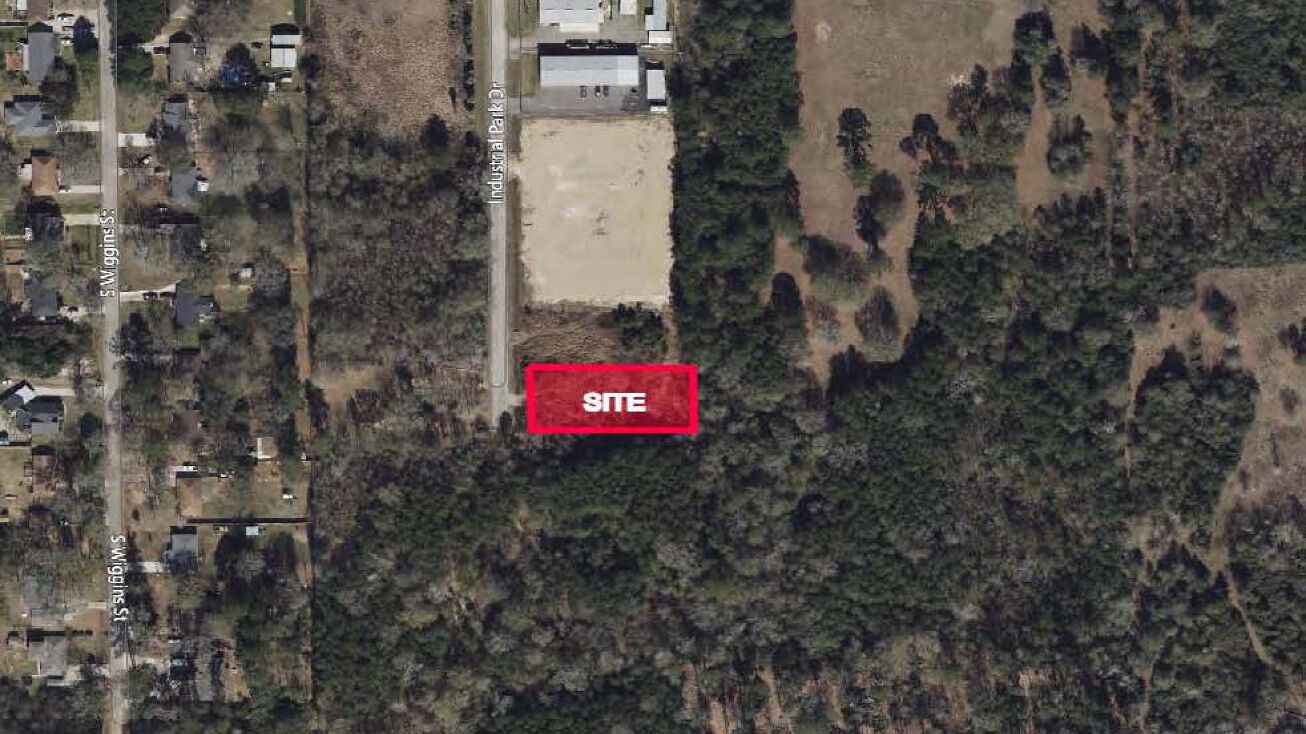 0 Industrial Park Dr, Pinehurst, TX 77362