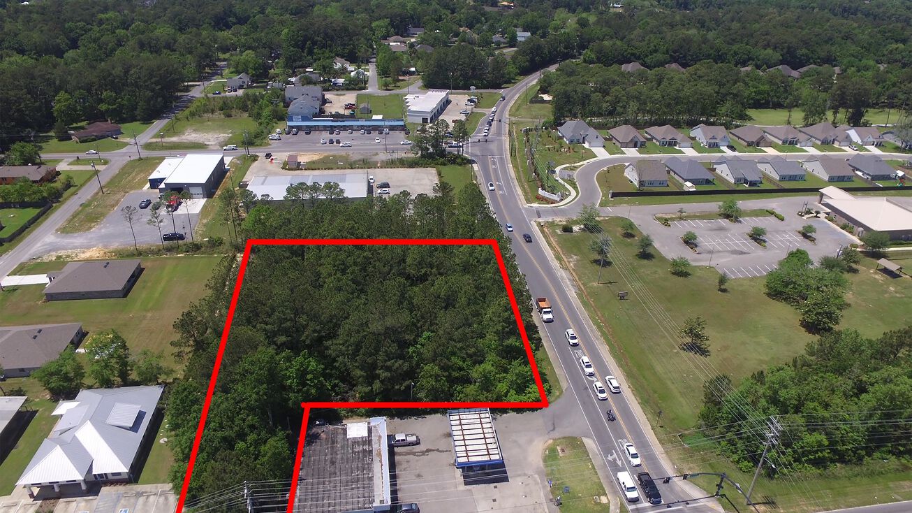 8955 Old Spanish Trail, Ocean Springs, MS 39564