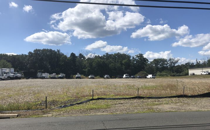 Pictures of Land property located at 317 Riggs St, Oxford, CT 06478 for sales - image #1
