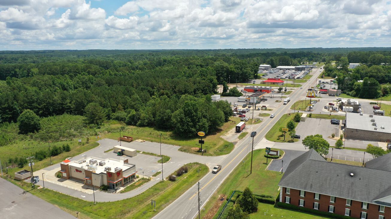 703 Augusta Rd, Edgefield, SC 29824