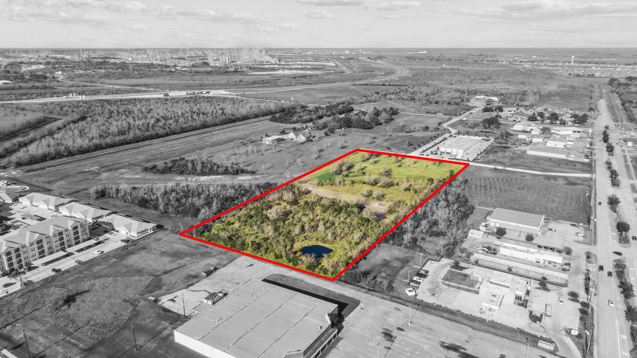 N FM 565, Mont Belvieu, US 77523