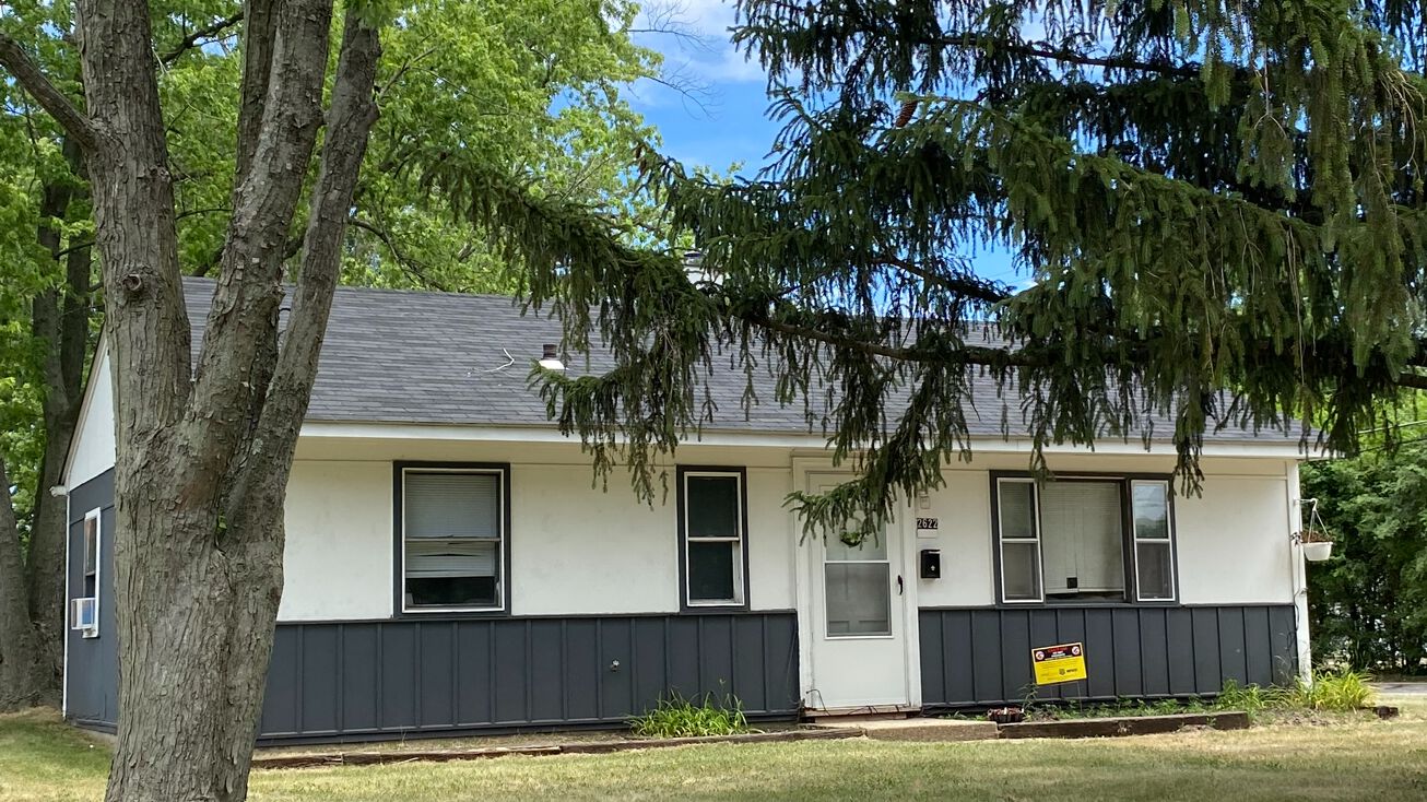 2622 Buffalo St, Michigan City, IN 46360