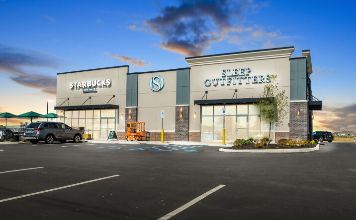 Pictures of Retail property located at 14561 US-231, Meridianville, AL 35750 for comps - image #1