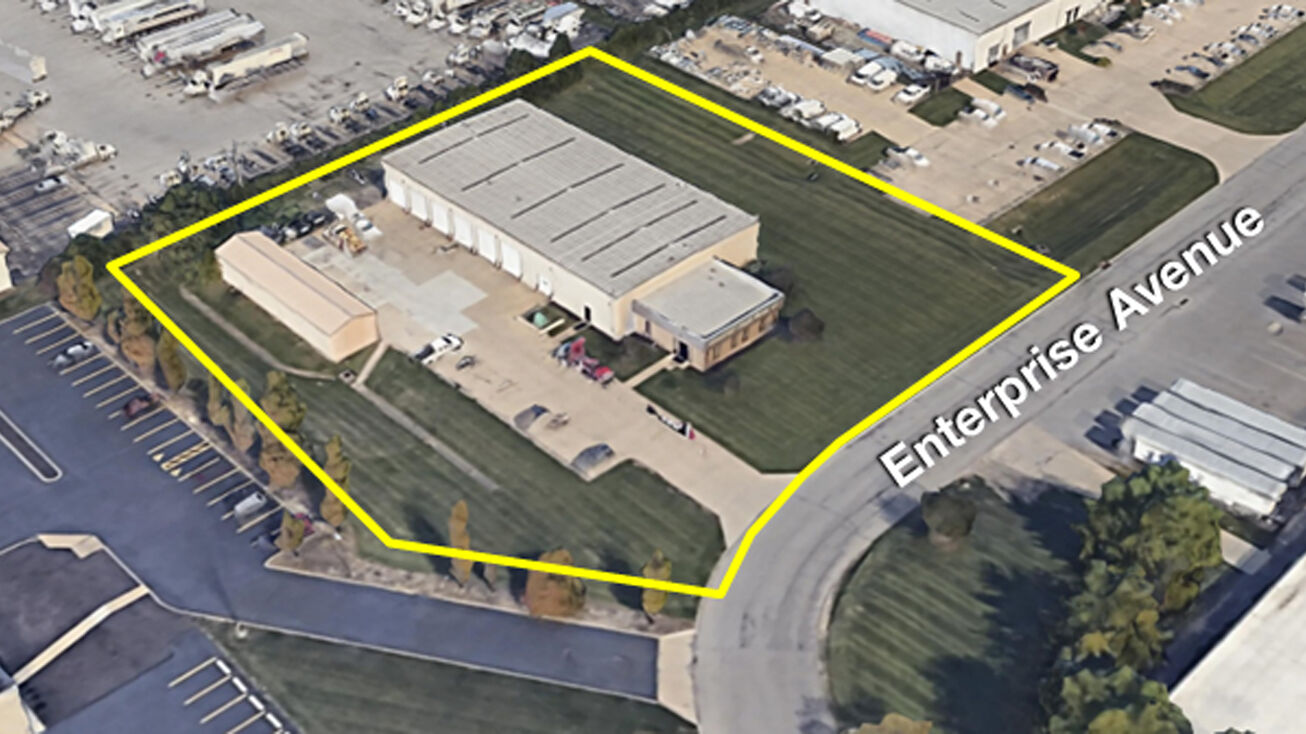 11811 Enterprise Ave, Sharonville, OH 45241