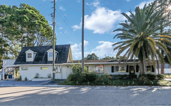 Pictures of Retail, Office, Mixed Use property located at 1874 Gulf to Bay Blvd, Clearwater, FL 33765 for sales - image #1