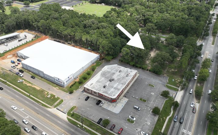Pictures of Land property located at Hillcrest Rd, Mobile, AL 36695 for sales - image #1