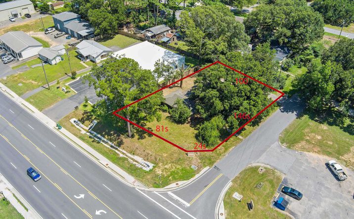 Pictures of Office property located at 101 Marcella Ave, Spanish Fort, AL 36527 for comps - image #1