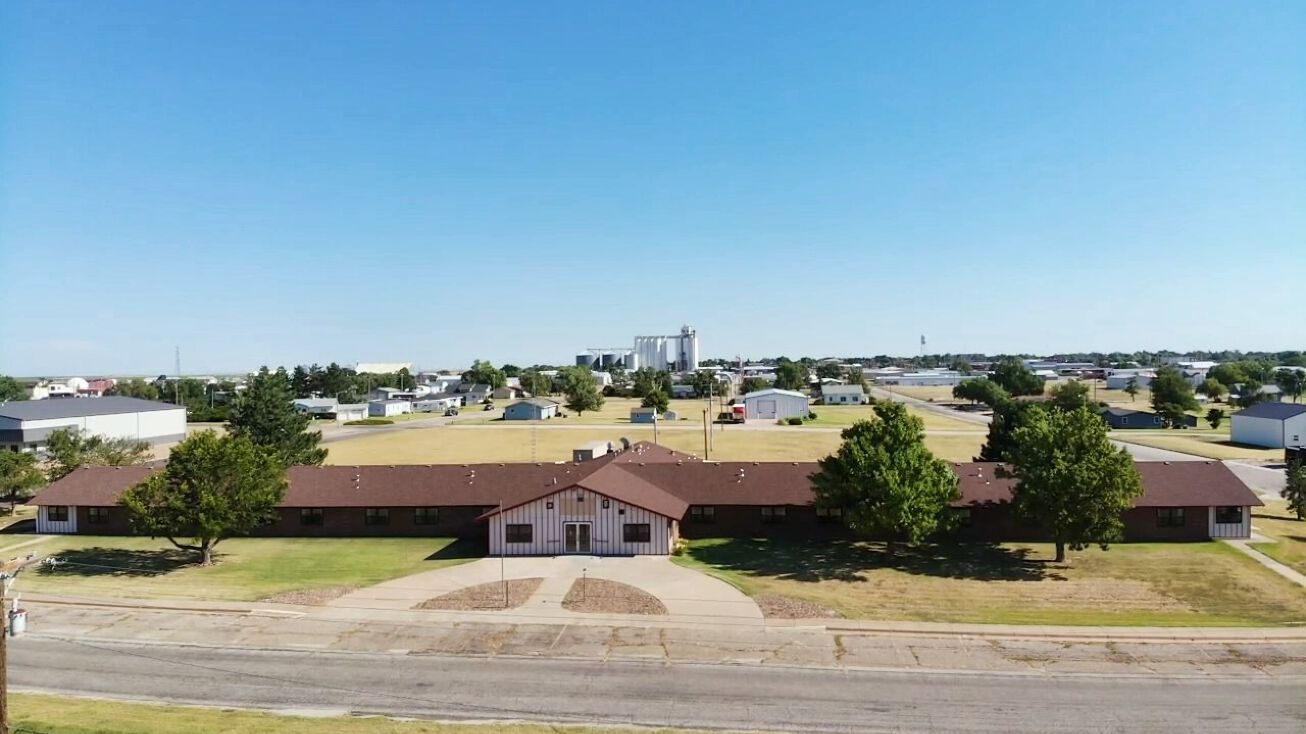 320 South Ave, WaKeeney, KS 67672