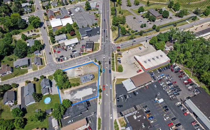 Pictures of Land property located at 1009, 1011, 1015 N Calumet Ave, Valparaiso, IN 46383 for sales - image #1