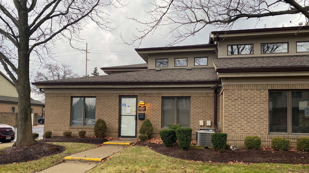 6828 Loop Rd, Dayton, OH 45459 Office Property for Sale 6828 Loop Road