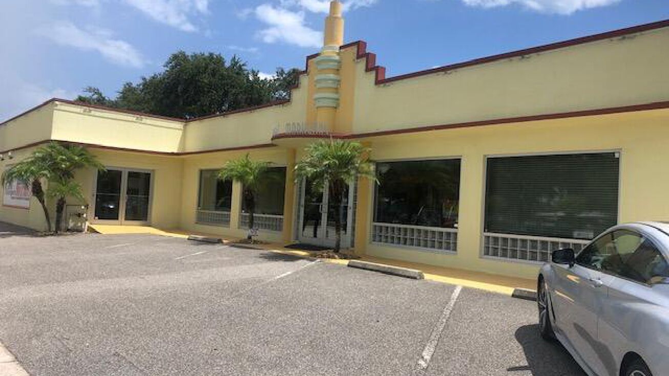 915 Ridgewood Avenue, Holly Hill, FL 32117