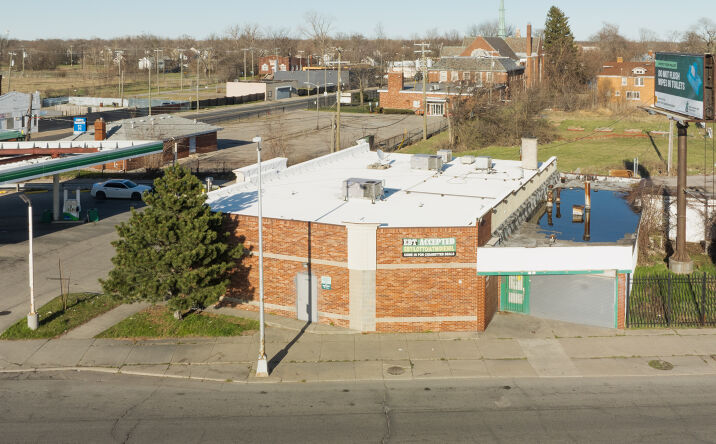 Pictures of Retail, Mixed Use property located at 19010 Woodward Ave, Detroit, MI 48203 for sales - image #1
