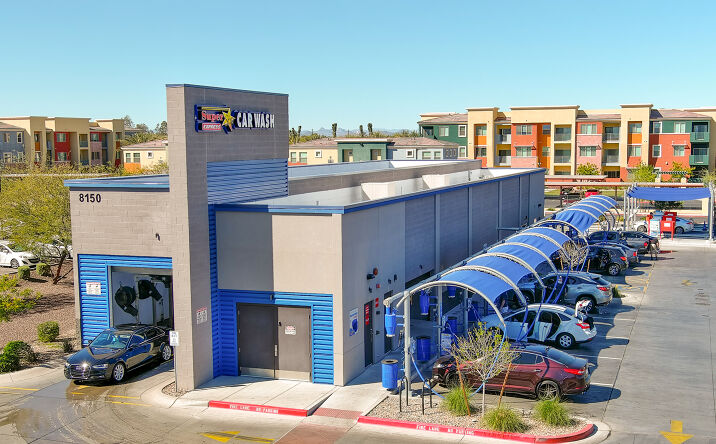 Pictures of Retail property located at 8150 W Thunderbird Rd, Peoria, AZ 85381 for comps - image #1