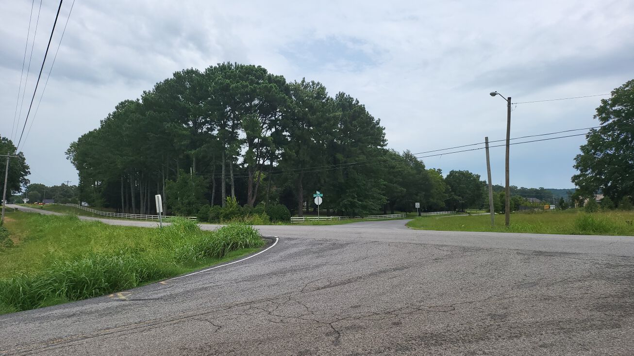 3306 Indian Hills Rd SE, Decatur, AL 35603