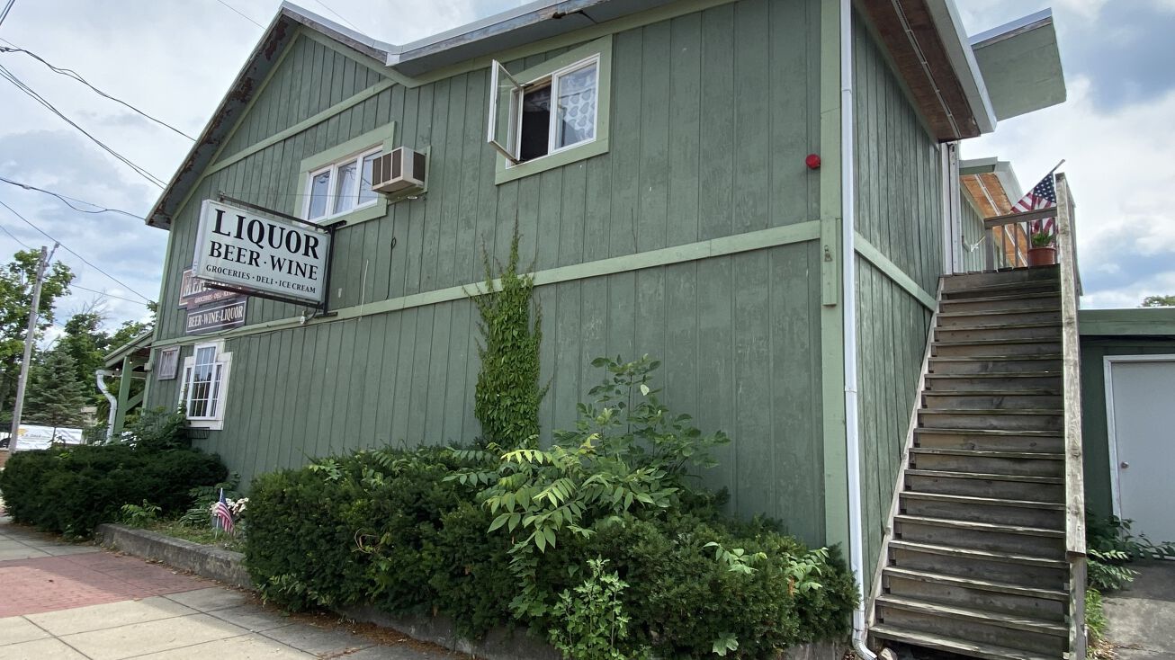 1370 Mason St, Dansville, MI 48819