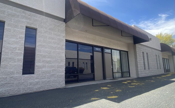 Pictures of Industrial property located at 21411 N 11th Ave, Phoenix, AZ 85027 for sales - image #1
