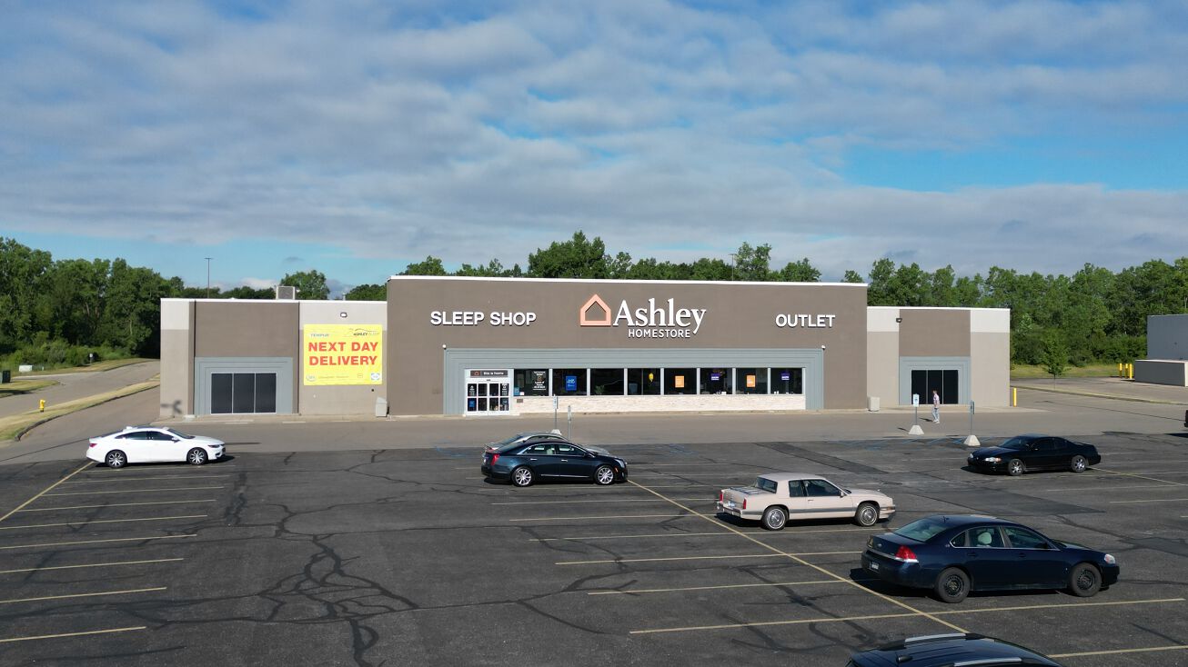 3250 S Linden Rd, Flint, MI 48507 Retail Property for Sale Ashley