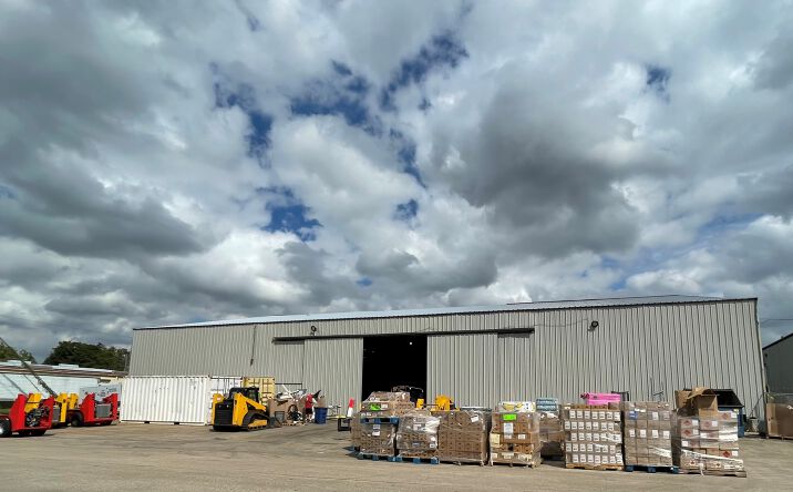 Pictures of Industrial property located at 813 Dumont St, South Houston, TX 77587 for sales - image #1