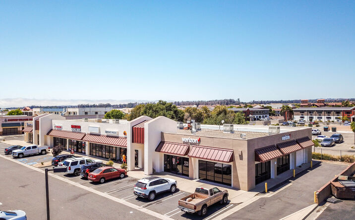 Pictures of Retail property located at 129 W Central Ave, Lompoc, CA 93436 for comps - image #1