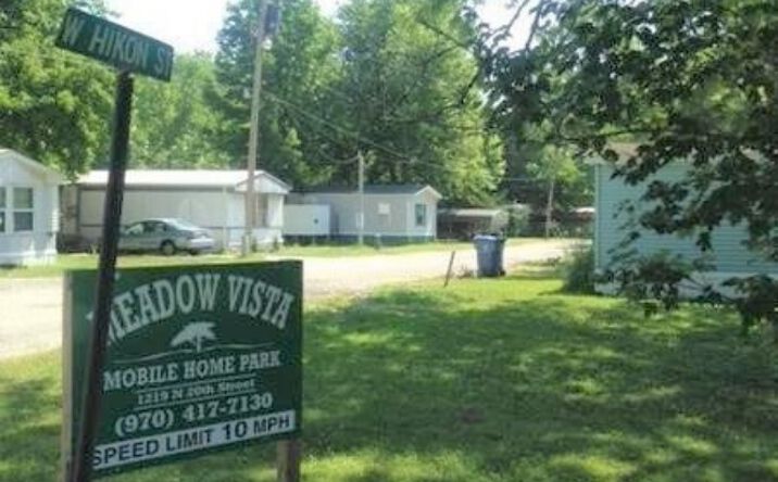 Pictures of Mobile Home Park property located at 1219 20th St, Murphysboro, IL 62966 for sales - image #1
