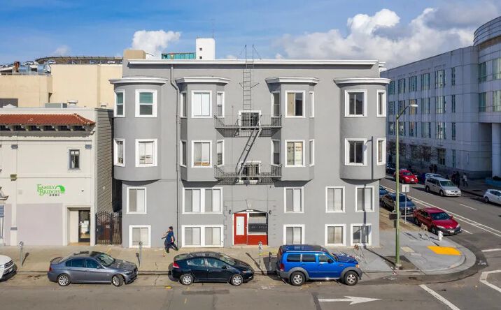 image of property at 150 11TH ST Oakland CA 94607-4837