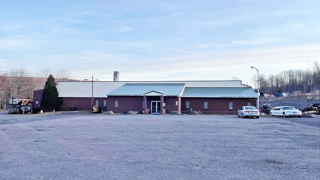 300 Delaware St, Archbald, PA 18403 Industrial Property for Sale