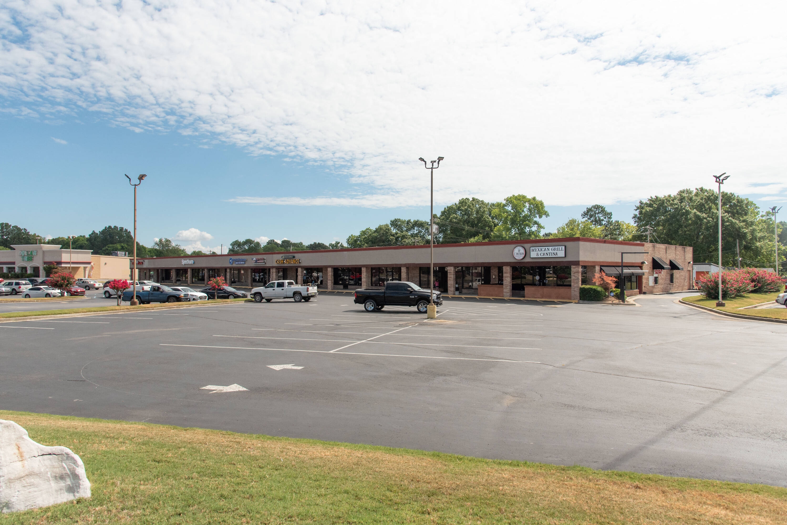 1614 BELTLINE RD SW Decatur AL 35601 | Crexi.com
