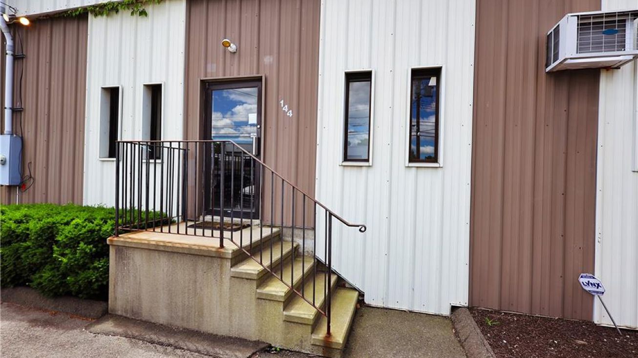 144 Benton Street, Stratford, CT 06615