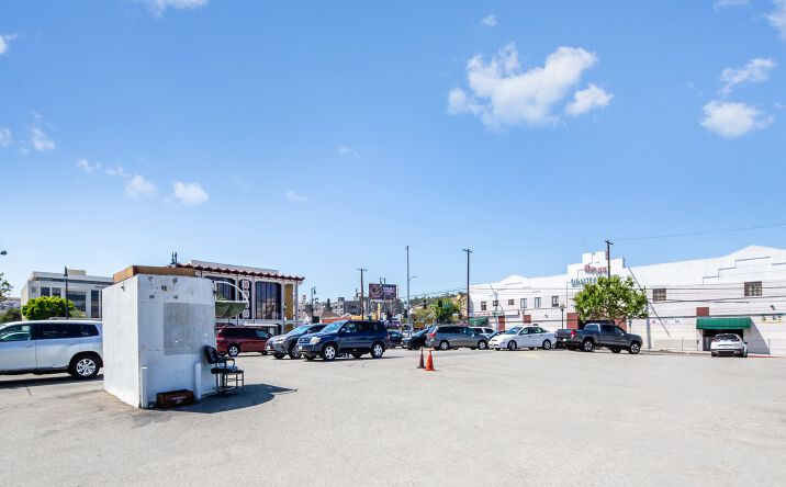 Pictures of Land property located at 774 N Broadway, Los Angeles, CA 90012 for sales - image #1