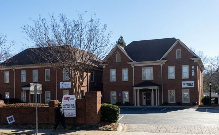 Pictures of Office property located at 525 Forest Pkwy, Forest Park, GA 30297 for sales - image #1
