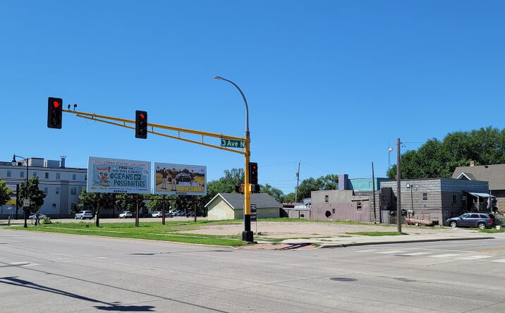 Pictures of Land property located at 216 N University Dr, Fargo, ND 58102 for sales - image #1