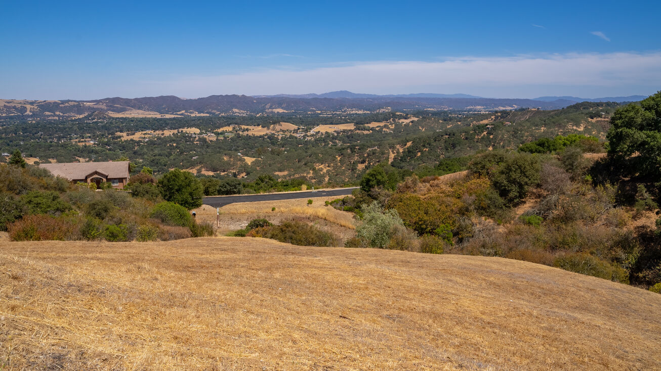 10850 Vista Rd, Atascadero, CA 93422