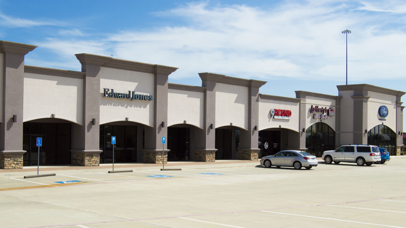 W Park Blvd, Texarkana, TX 75503 Retail Property for Sale West Park