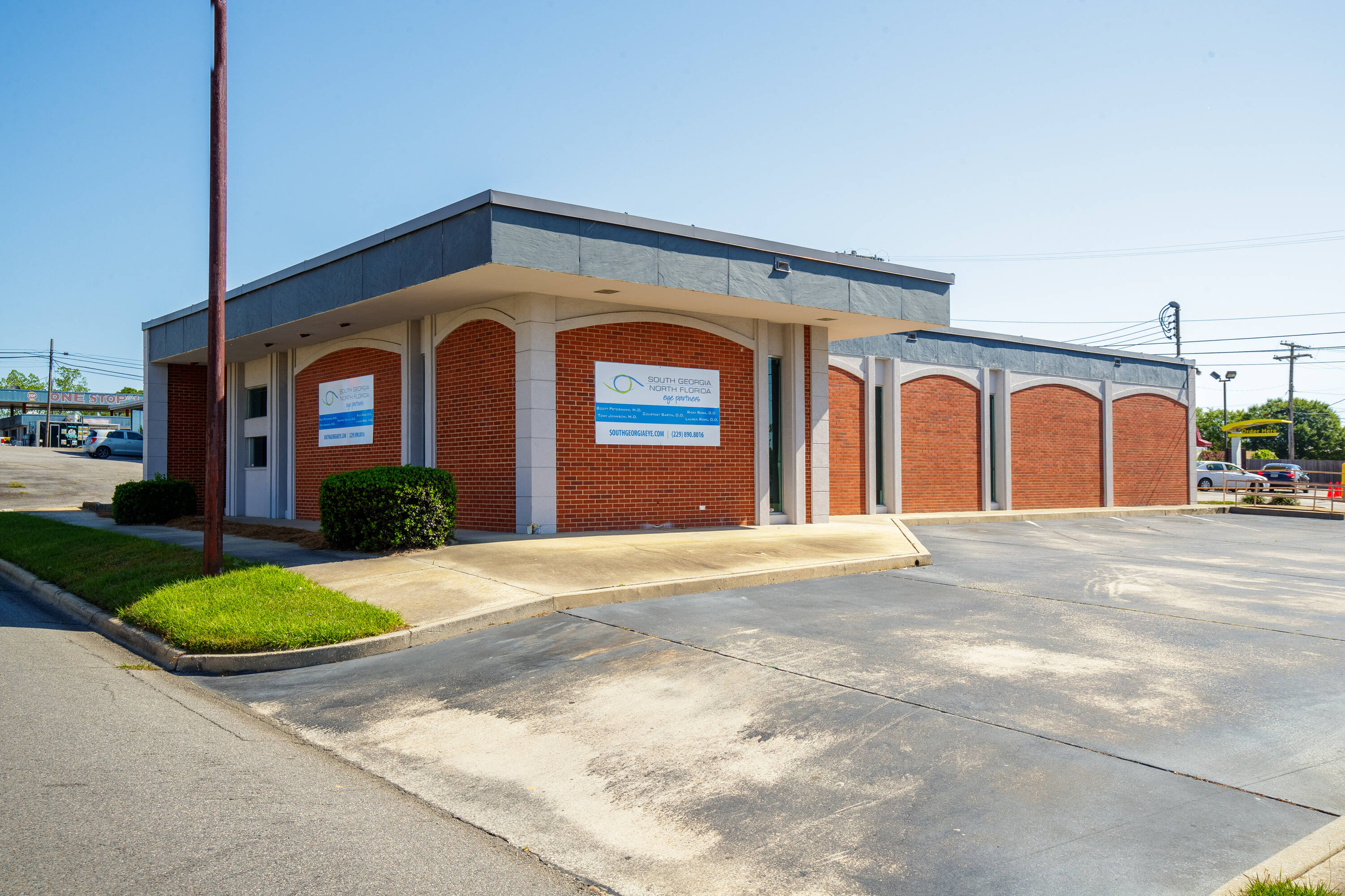 115 5Th St SE, Moultrie, GA 31768