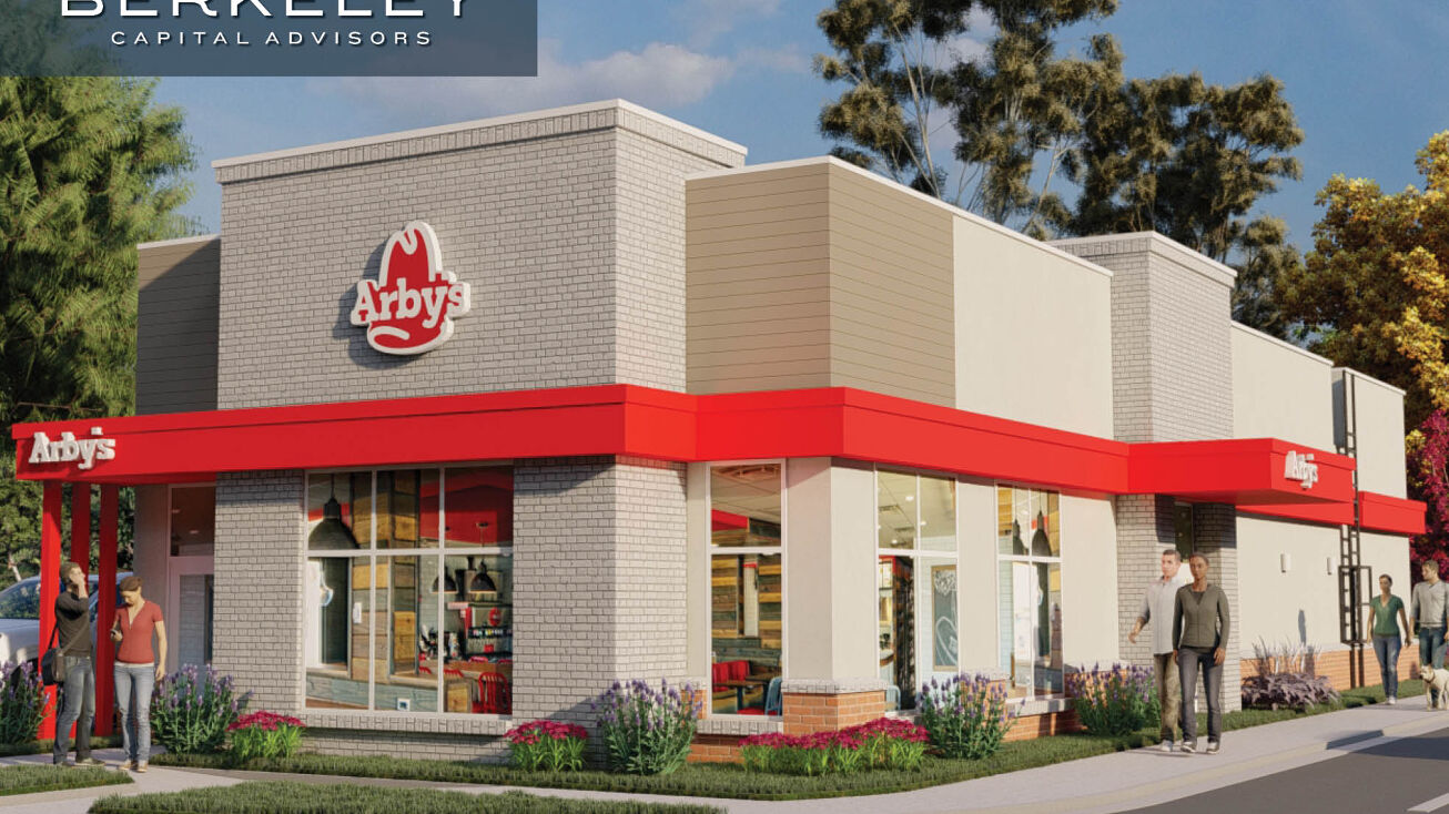 709 Lake Joy Rd, Warner Robins, GA 31088