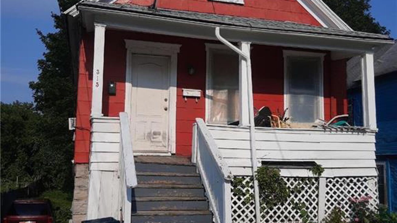 315 Lydell St, Syracuse, NY 13204 Multifamily Property for Sale
