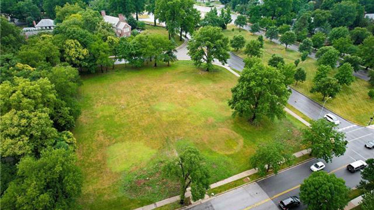 6315 Ward Parkway, Kansas City, MO 64113