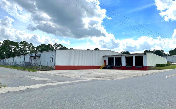 Pictures of Industrial property located at 104 Parsonage St, McRae-Helena, GA 31055 for sales - image #1