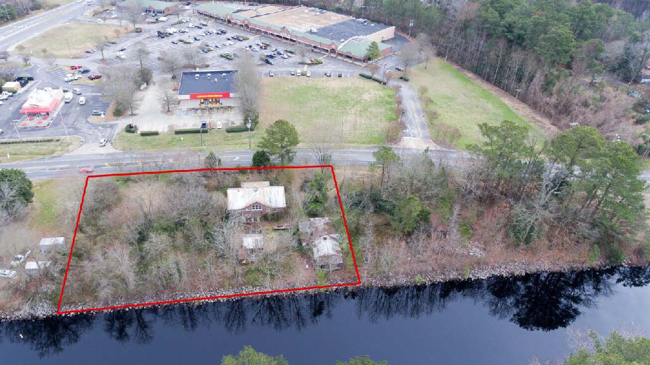 128 Washington Hwy S, Chesapeake, VA 23323