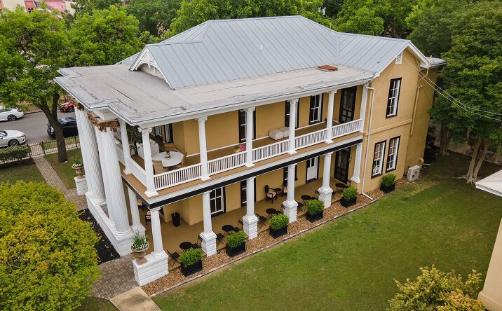 Pictures of Hospitality property located at 1029 S Alamo St, San Antonio, TX 78210 for sales - image #1