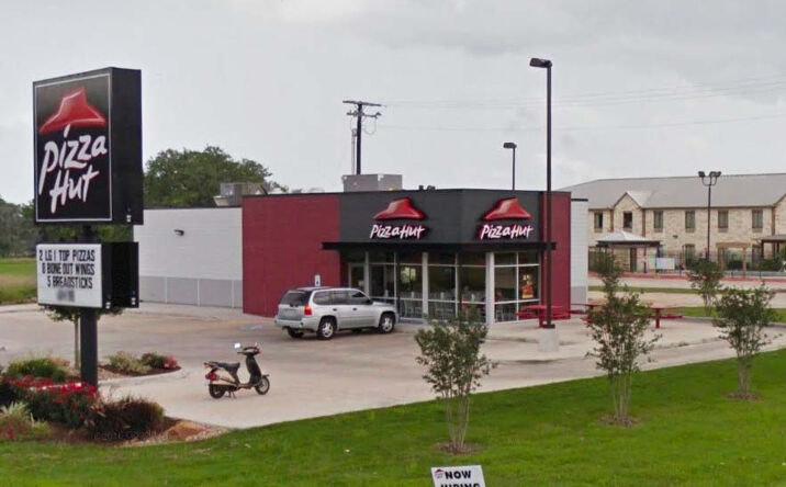 Pictures of Retail property located at 1634 North Texana St, Hallettsville, TX 77964 for comps - image #1