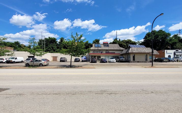 Pictures of Industrial property located at 1671 E Market St, Akron, OH 44305 for comps - image #1