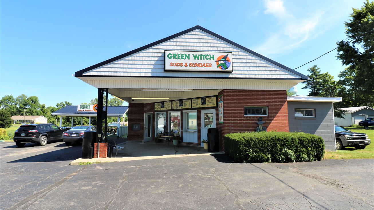 13 E Main St, Greenwich, OH 44837