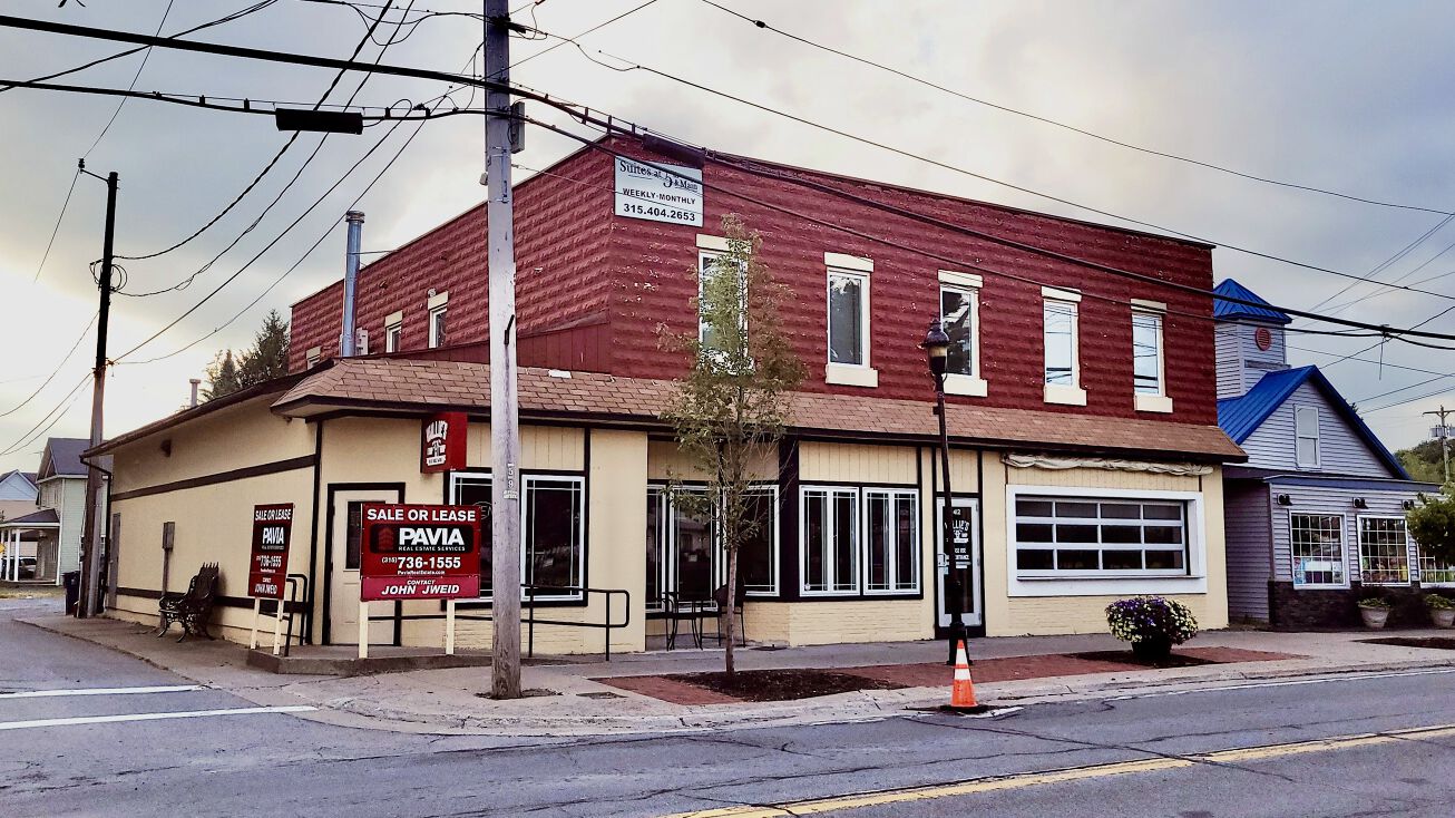 412 Main St, Sylvan Beach, NY 13157