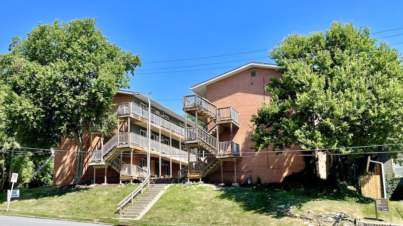 4648 Cuming St, Omaha, NE 68132 Multifamily Property for Sale