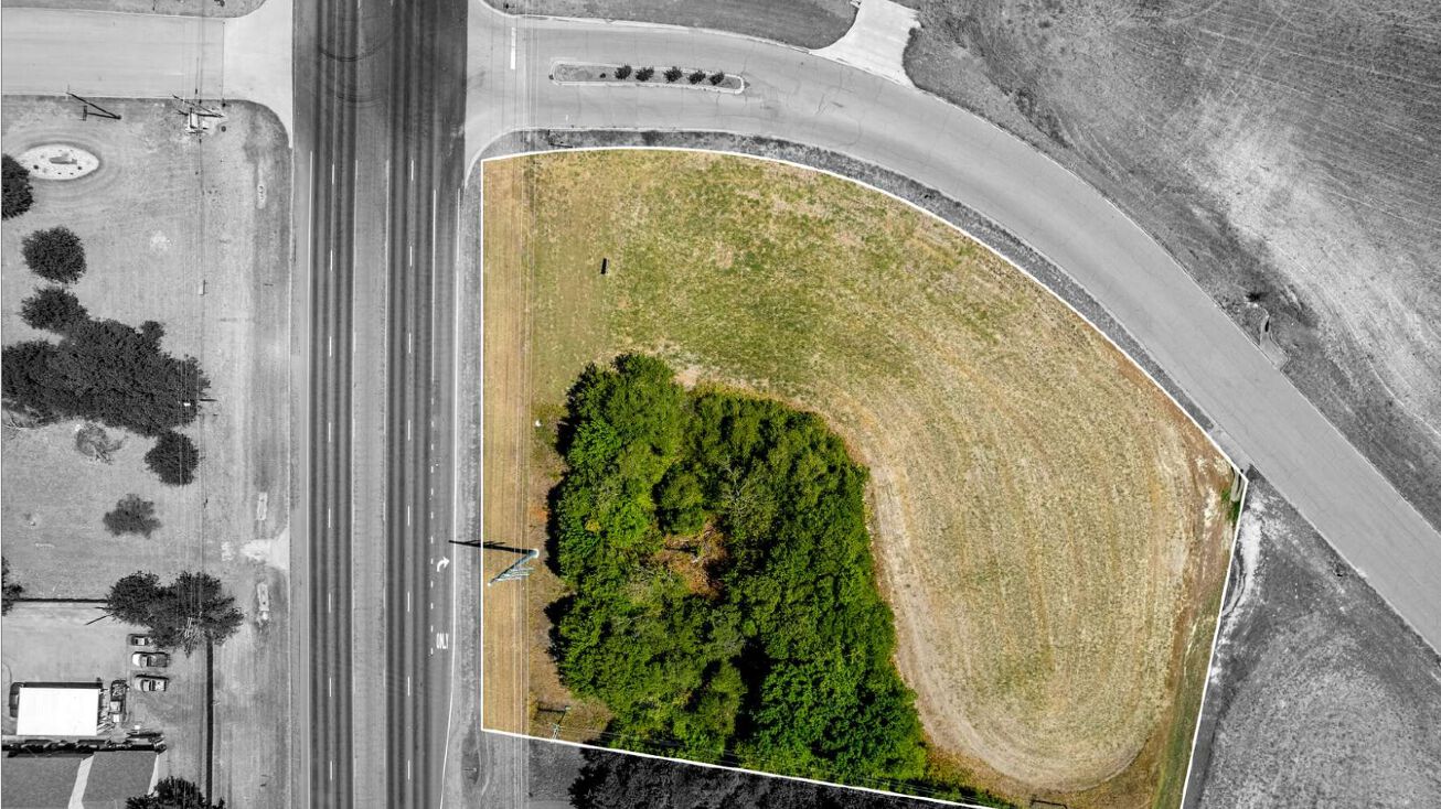 Bagby Ave and Alliance Pkwy, Hewitt, TX 76643